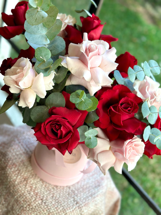 Caja de Rosas Combinadas