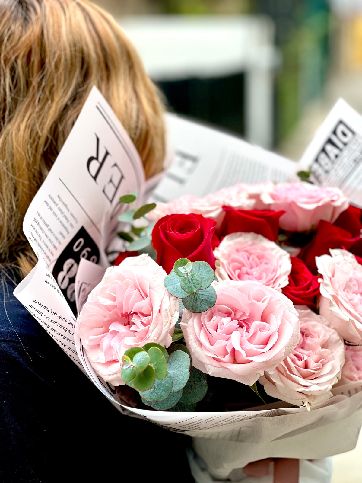 Bouquet de rosas combinado